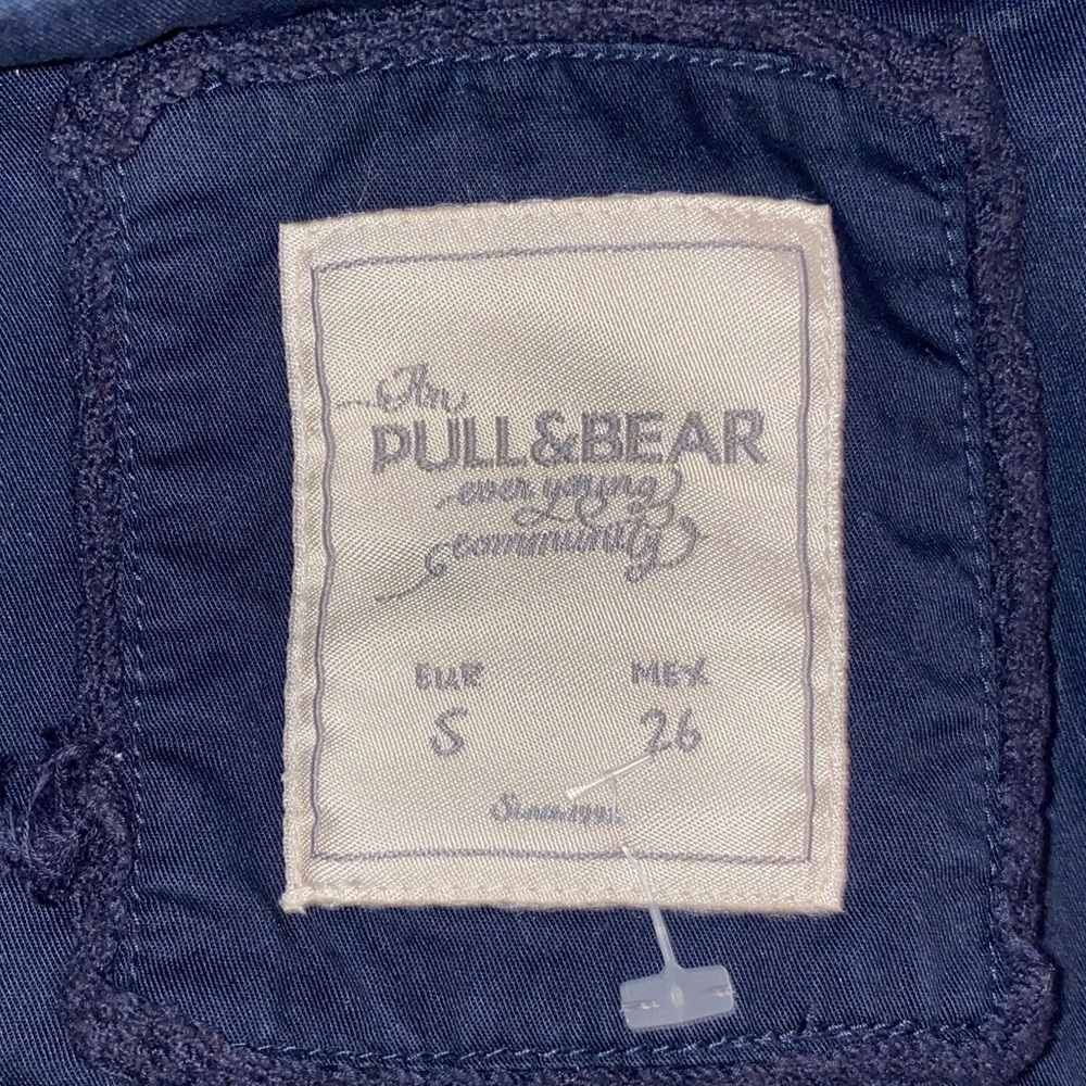 Woman’s coat - Picture 2 of 4